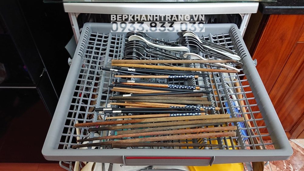 z3453364038485 7d9bcd84653bf2fc7b4ce183581ab138 1 - Máy Rửa Bát Độc Lập Bosch - 60CM HMH.SMS6ECI93E Series 6 z3453364038485 7d9bcd84653bf2fc7b4ce183581ab138 1 - Máy Rửa Bát Độc Lập Bosch - 60CM HMH.SMS6ECI93E Series 6