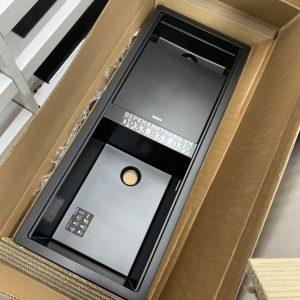 z3464491197247 673364665903820f1a56d831cb7677d3 scaled 1 - Chậu Rửa Bát Hafele HS19-GKD2S120