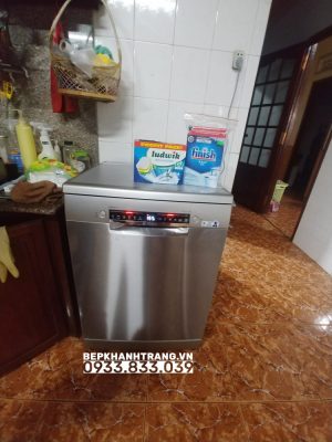 z3491011317091 b1065682652abacf84acdfd4bd14079a 1 - Máy Rửa Bát Bosch SMS4ECI14E Sang Trọng và Hiện Đại
