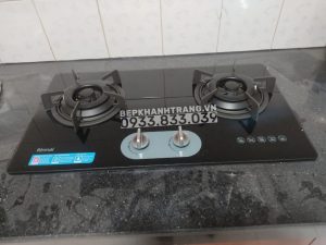z3514791134194 da6b7c48e6a0c6b88152e6f19a49310e - Bếp ga âm Rinnai RVB-220G(BG)/220G(B)