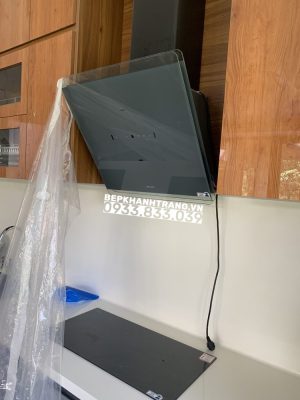 z3518133952900 697bb2f128ab061b2d8e0fb00880b3a6 - Máy hút mùi Malloca MC 60GT-B