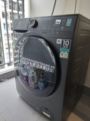z3538429831778 53ef3f28793afde8a9178e6be8e8e104 - Máy giặt cửa trước 9kg UltimateCare 500 EWF9024P5SB