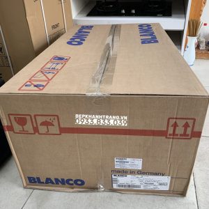 z3553594086358 5a19f383f7819e3b858ac931e9a41eba scaled 1 - Chậu đá Blancozia 9 567.68.649