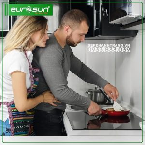 z3554377812868 61225c952572bbae3763b1bb5f93cd59 - Máy Hút Mùi Eurosun EH-90K10