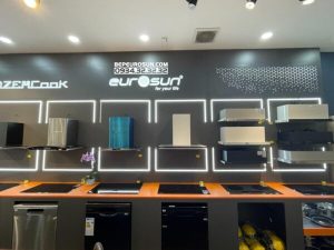 z3555315294035 7b5d4f4316a2832362f06a511cc00593 1 1 - Máy hút mùi chữ T EUROSUN EH-90AF77