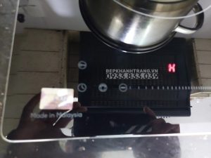 z3555706462999 e94958e1e668a08659207ead9530cedd 1 - Bếp từ gas kết hợp 2 lò KAFF KF-088IG