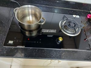 z3555706464597 c4922dfe42e2e6865325ffed9f4a8a02 - Bếp gas kết hợp từ KAFF KF-088IG