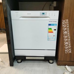 z3555915611108 882e916ced4cff901309e5debe58f530 - Máy rửa bát 6 bộ SNP6-3602H 