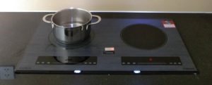 Bếp Điện Từ Canzy CZ ML882