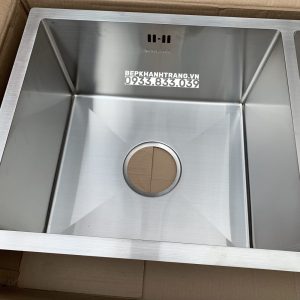z3560260574612 ef7aab0047e5c892a7b05a8002ac50da scaled 1 - CHẬU RỬA CHÉN WINLAND C61