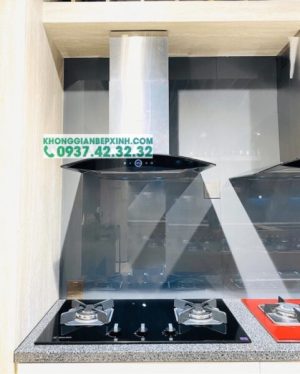 z3603109472598 e2ee1c968aee2716ea1044a05b9a12db - Máy hút mùi áp tường Malloca MC 7018HS