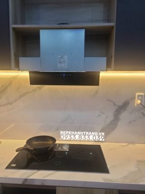 z3606219798573 674bf9e521ea376f925686631c6d0f5f - Bếp từ Kaff KF-ROTE55