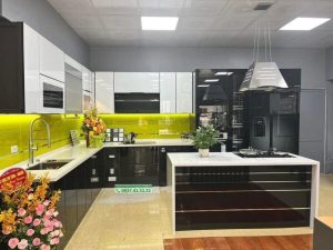 z3613230227692 1b5bfa4d3aabf18d9232854aff7a1ff1 1 - Máy hút mùi kính vát EUROSUN EH-70CN73