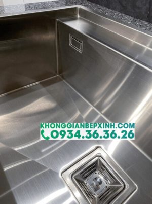 z3615296581353 30a59f05adc28028a54df85db8f926f2 1 - Chậu rửa Malloca MS 6302T