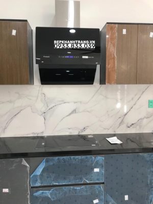z3621662927530 689a4adfbd6b51622cc756b689c497fc - Máy hút mùi kính vát vẫy tay Pramie DE19-900