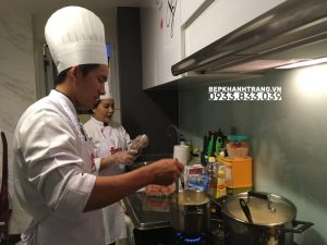 z3622261553883 0e9b8f1276f610992511bf5d743f8bf4 - Máy hút mùi Teka TLR2 92 SS