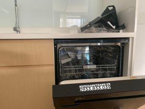 z3633071678859 d1c569d54573e1a8eaddc26005f3c541 - Máy rửa bát Feuer GB1588