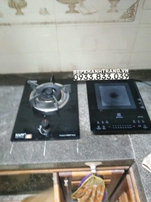 z3658002984349 3d37e7076a998f373b2ee12ad05a19f1 - Bếp gas âm Kaff KF-330GH
