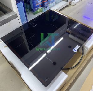 z3673948266293 6695b2b090f806abee01f4104d489d6d - BẾP TỪ BOSCH SERIE 2 PUC61KAA5E BA VÙNG NẤU 4600W