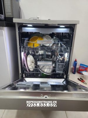 z3718161125211 5d7d8c1211ff0a3cd150e0a0ceb4eb7d - Máy rửa bát CANZY CZ WDC0315B SMART