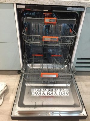 z3718161132867 5c8fe57f6d37d9d2b7b0857cfce229a2 - Máy rửa bát CANZY CZ WDC0315B SMART