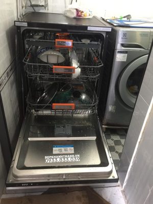 z3718161141837 264151b4e170f714abff27bf42272435 - Máy rửa bát CANZY CZ WDC0315B SMART