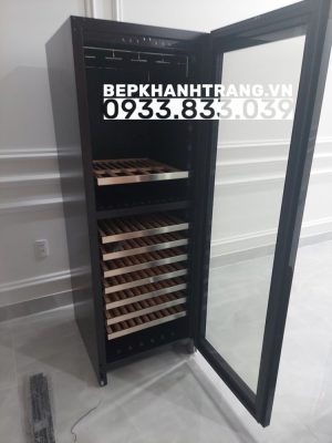 z3729203983574 d09a4e5aa033f71b644ac049817a9c34 1 - Tủ bảo quản rượu vang âm tủ/ độc lập Malloca MWC-180BG