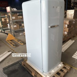z3772664174752 39debe994145b9d04b8ac46d600441f5 scaled 1 - TỦ LẠNH SMEG, CỬA ĐƠN, ĐỘC LẬP, CỬA MỞ PHẢI, MÀU ĐỎ, 50’S STYLE FAB28RRD3 536.14.237