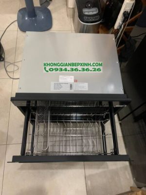 z4020565723996 1a9f60767b05f36d827352a38dbf9230 1 - Máy sấy, tiệt trùng chén đĩa Malloca MSC-1005