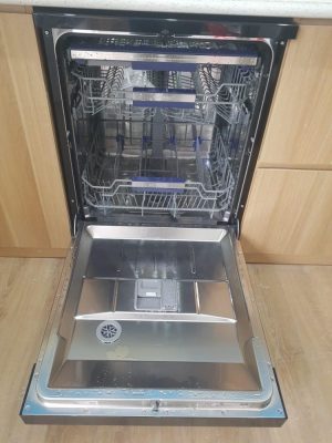 z4951419493075 4396c16c2ac8b766224e2fc0c5cff65e 1 - Máy rửa bát EUROSUN SMS81EU19ES (Silver Serial 7+)