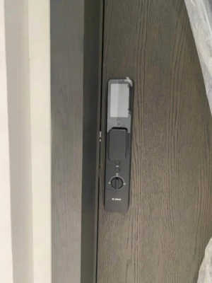 Khoa cua van tay Bosch hien dai 1 - KHÓA VÂN TAY BOSCH FU6 PLUS BLACK APP Khoa cua van tay Bosch hien dai 1 - KHÓA VÂN TAY BOSCH FU6 PLUS BLACK APP