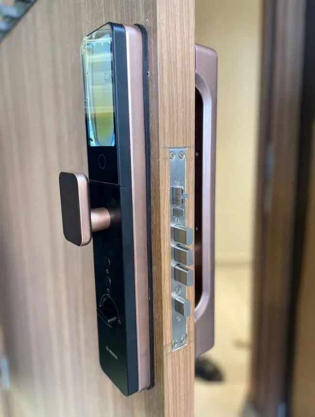 bosch fu8 plus copper tt1 2 1 - KHÓA VÂN TAY BOSCH FU8 PLUS EU RED BRONZE APP bosch fu8 plus copper tt1 2 1 - KHÓA VÂN TAY BOSCH FU8 PLUS EU RED BRONZE APP