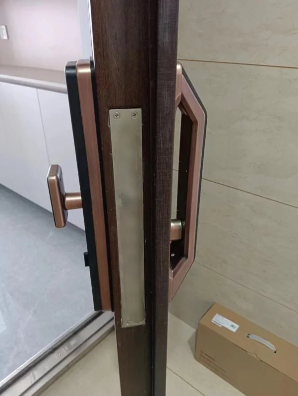 z5562578387474 603bca0089448749354436f92f12c46f 601x800 2 - KHÓA VÂN TAY BOSCH FU6 PLUS RED BRONZE APP z5562578387474 603bca0089448749354436f92f12c46f 601x800 2 - KHÓA VÂN TAY BOSCH FU6 PLUS RED BRONZE APP