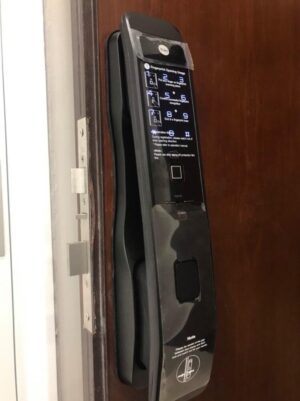 Khoa dien tu push pull YMI70A - KHÓA ĐIỆN TỬ YALE YMI70A MB KHÓA ĐIỆN TỬ YALE YMI70A MB