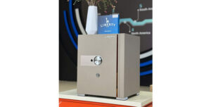 LB50 S9 PRO 1 768x389 2 - KÉT SẮT THÔNG MINH LIBERTY LB50 S9 PRO