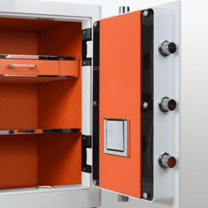 chot cua lb68pro trang 1 - KÉT SẮT LIBERTY LB68PRO SPECIAL EDITION TRẮNG