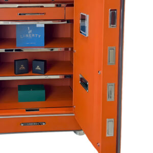 chot cua liberty lb1000s8 cam 1 - KÉT SẮT LIBERTY LB1000S8 CAM